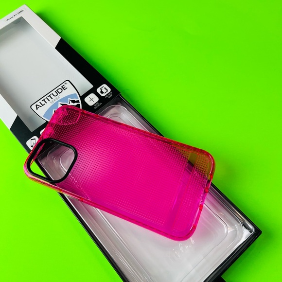 Cellhelmet Altitude Series iPhone 12 Pro Max Military Grade Pink Case - Picture 3 of 4